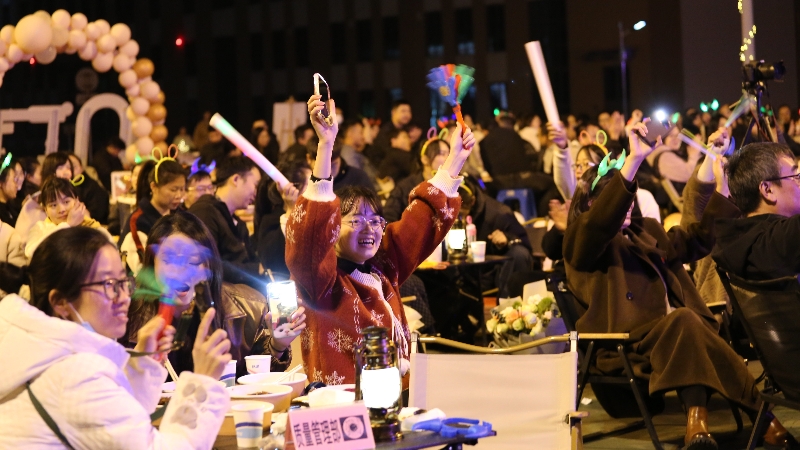 文化周|盡享美食，“音”愛而來，海蓉開展告白音樂會暨美食節(jié)活動