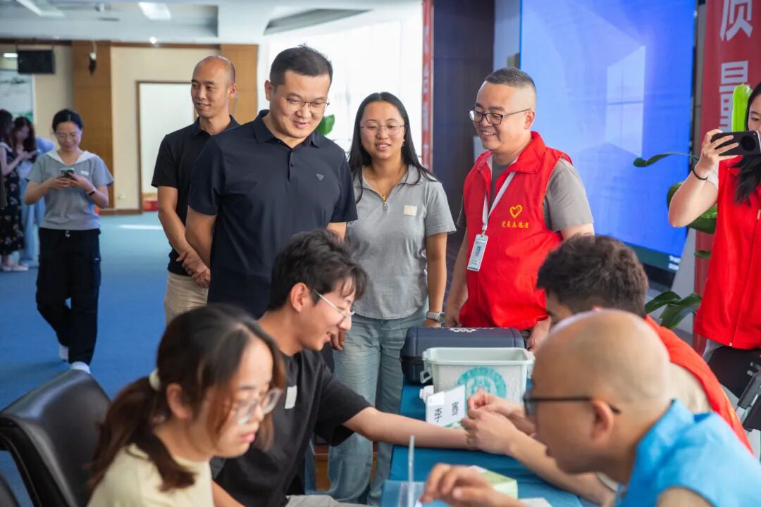 四川海蓉藥業(yè)成功舉辦“關(guān)愛(ài)身心，健康同行”大健康共建活動(dòng)